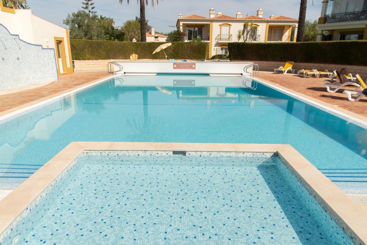 Carvoeiro, 2Br Pestana Gramacho Golf Apartment Estômbar Esterno foto